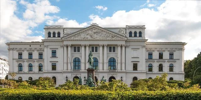 Haushaltsauflösung und Entrümpelung im Bezirk Hamburg-Altona